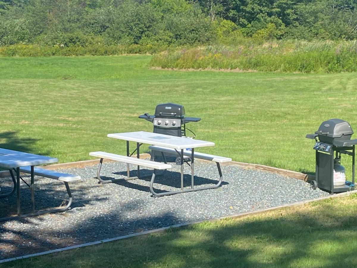 Acadia Village Resort 엘스워스 외부 사진