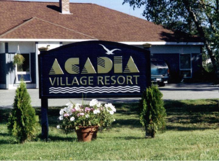 Acadia Village Resort 엘스워스 외부 사진